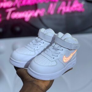 Unisex light up sneakers .Divine Exclusive Stores